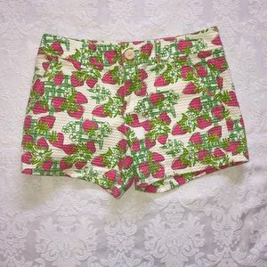 Lily Pulitzer Size 4 Strawberry Shorts